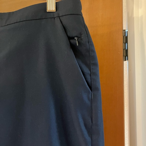 Lululemon ladies athletic pants - Picture 3 of 11